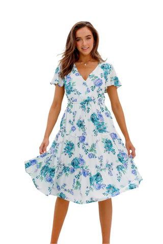 Floral printed midi dress with short flowy sleeves.