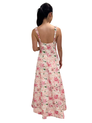 Back view of the stunning floral print maxi dress with adjustable straps and back zip.